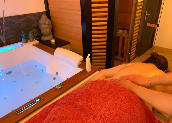 Oda ve Kahvaltı L'atelier 3*